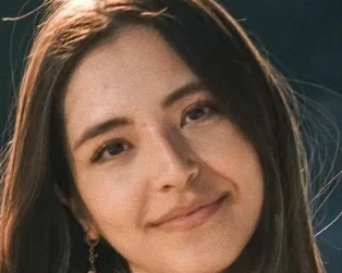 Blurry out-of-focus portrait face before AI enhancement